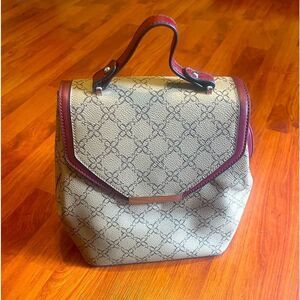 Nine West Haidyn Convertible Backpack PREOWNED/USED